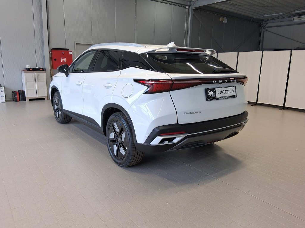 OMODA 5