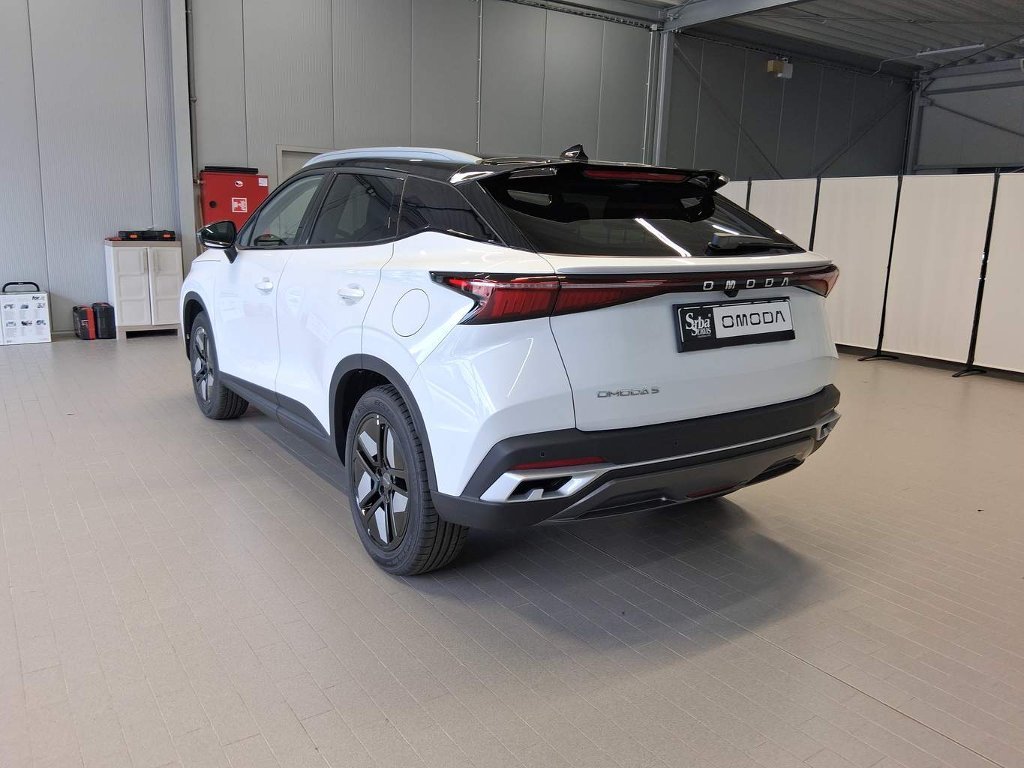 OMODA 5